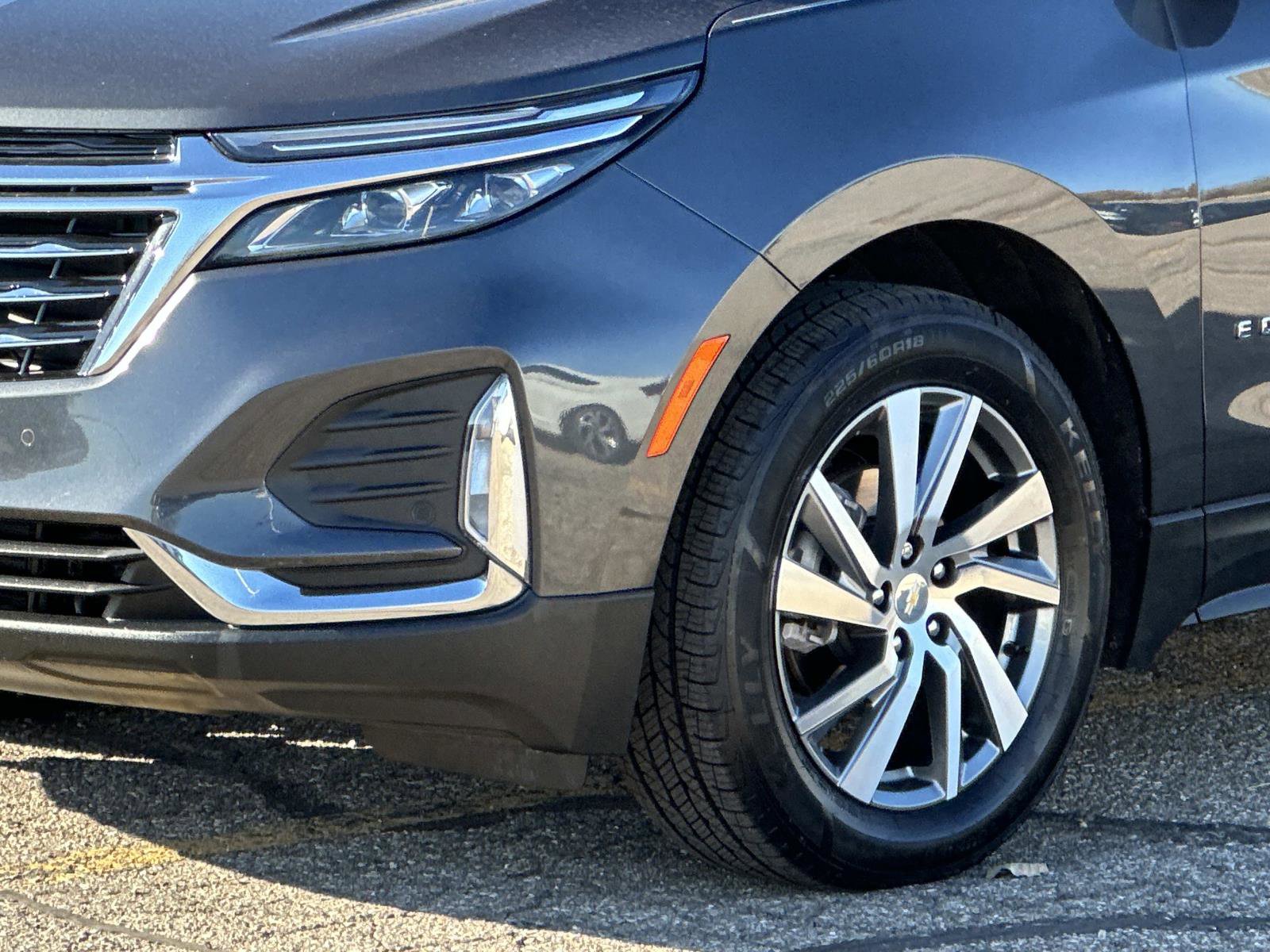 Certified 2022 Chevrolet Equinox Premier w/ LPO, Floor Liner Package image 7