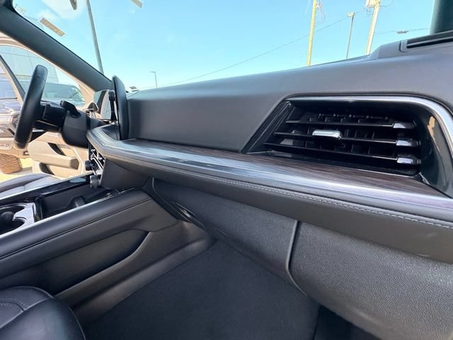 Used 2025 Chevrolet Tahoe LT AWD/4WD image 26