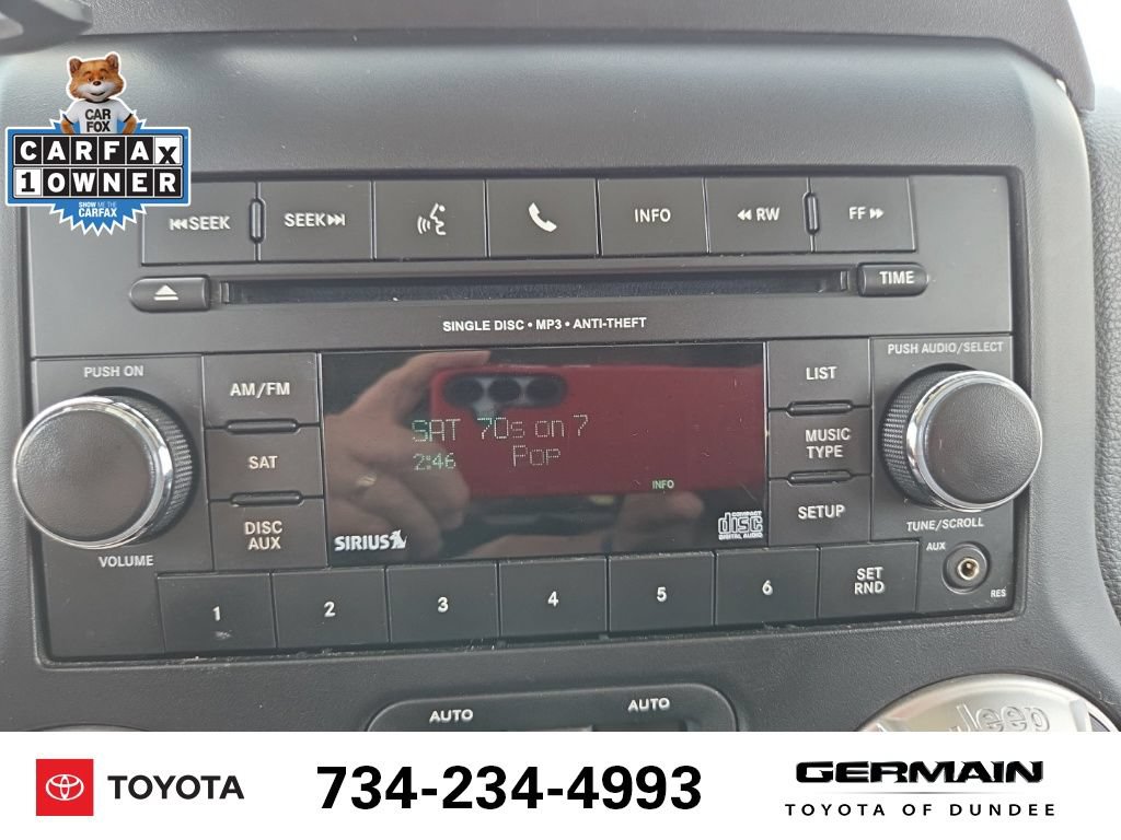 Used 2012 Jeep Wrangler Unlimited Sahara w/ Dual Top Group AWD/4WD image 21
