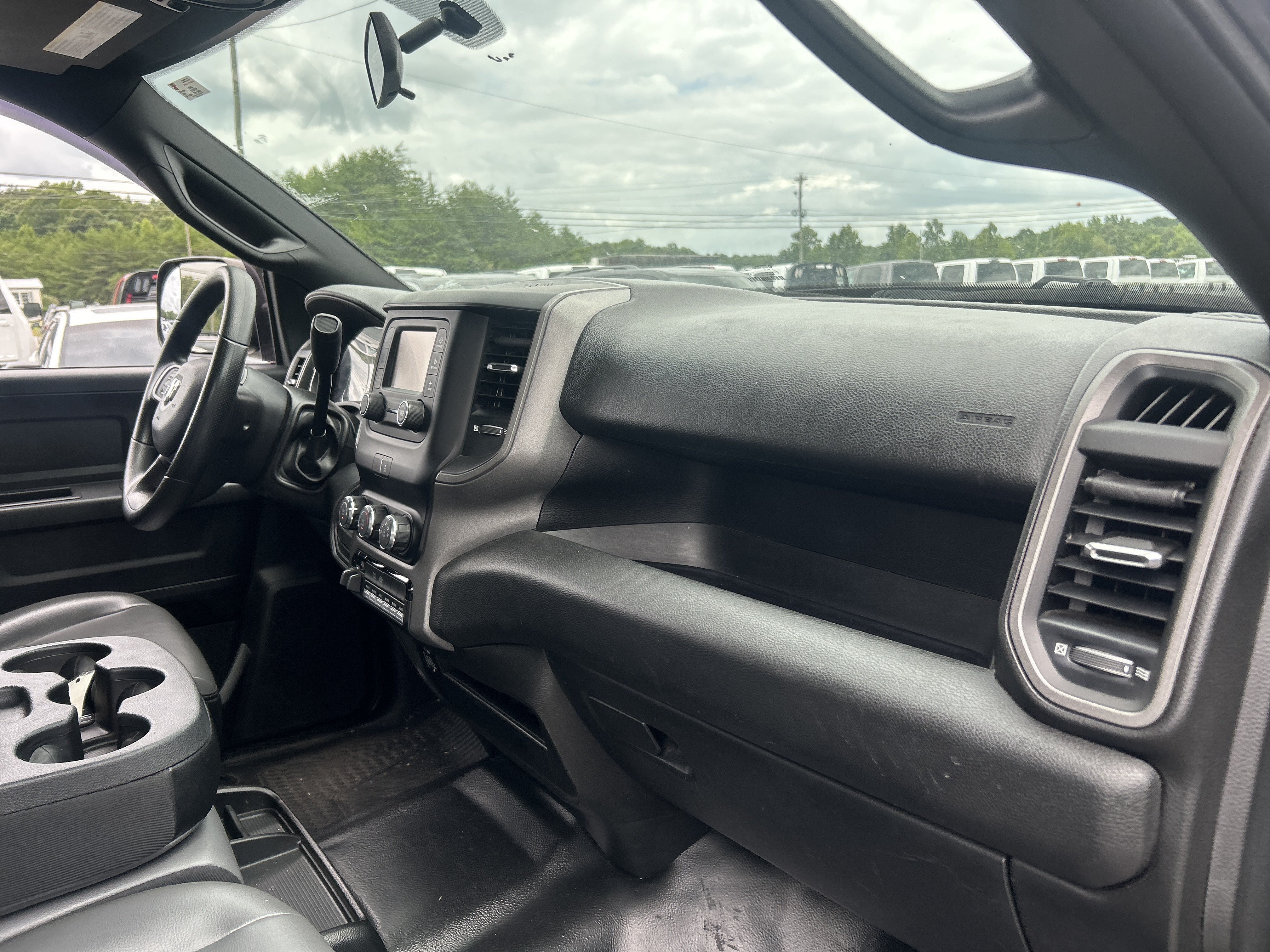 Used 2022 RAM 4500 Tradesman RWD image 46