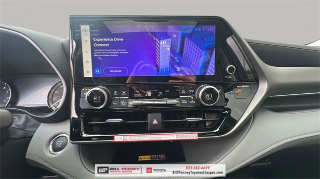 New 2026 Toyota Highlander XLE image 15