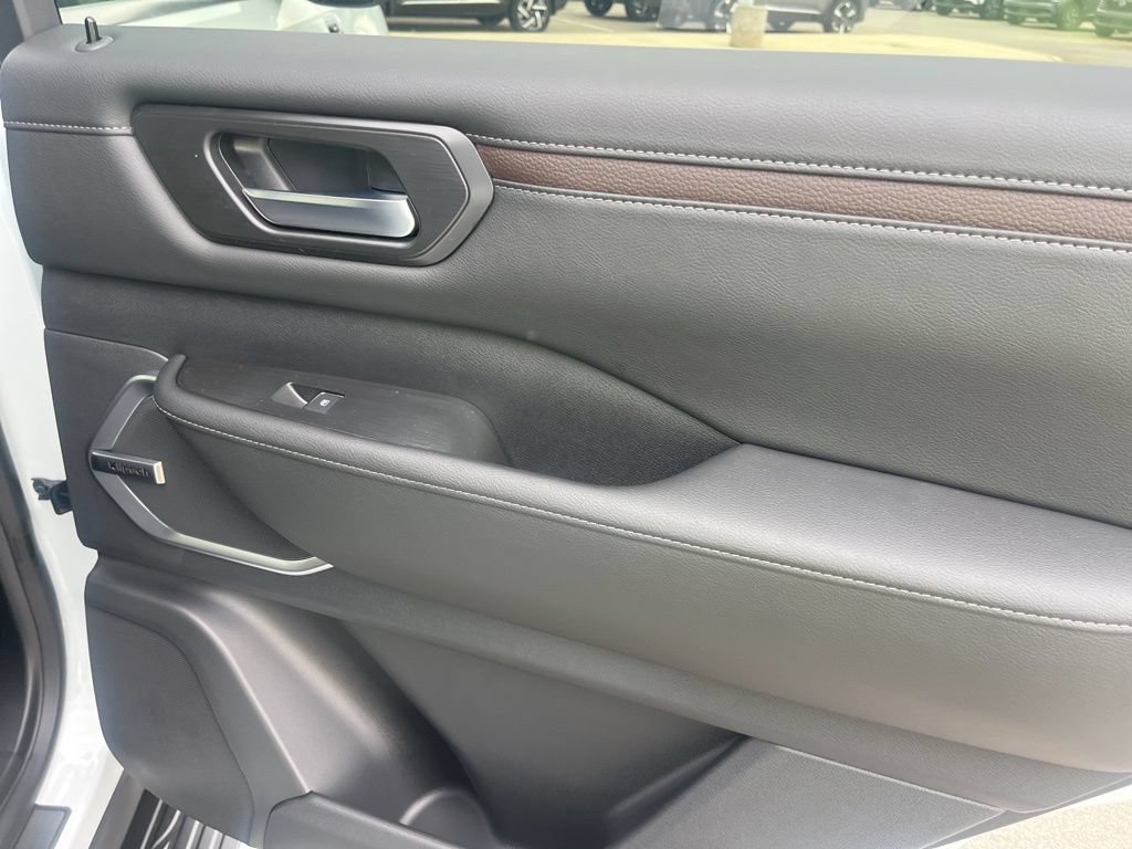 New 2026 Nissan Armada Platinum Reserve AWD/4WD image 30