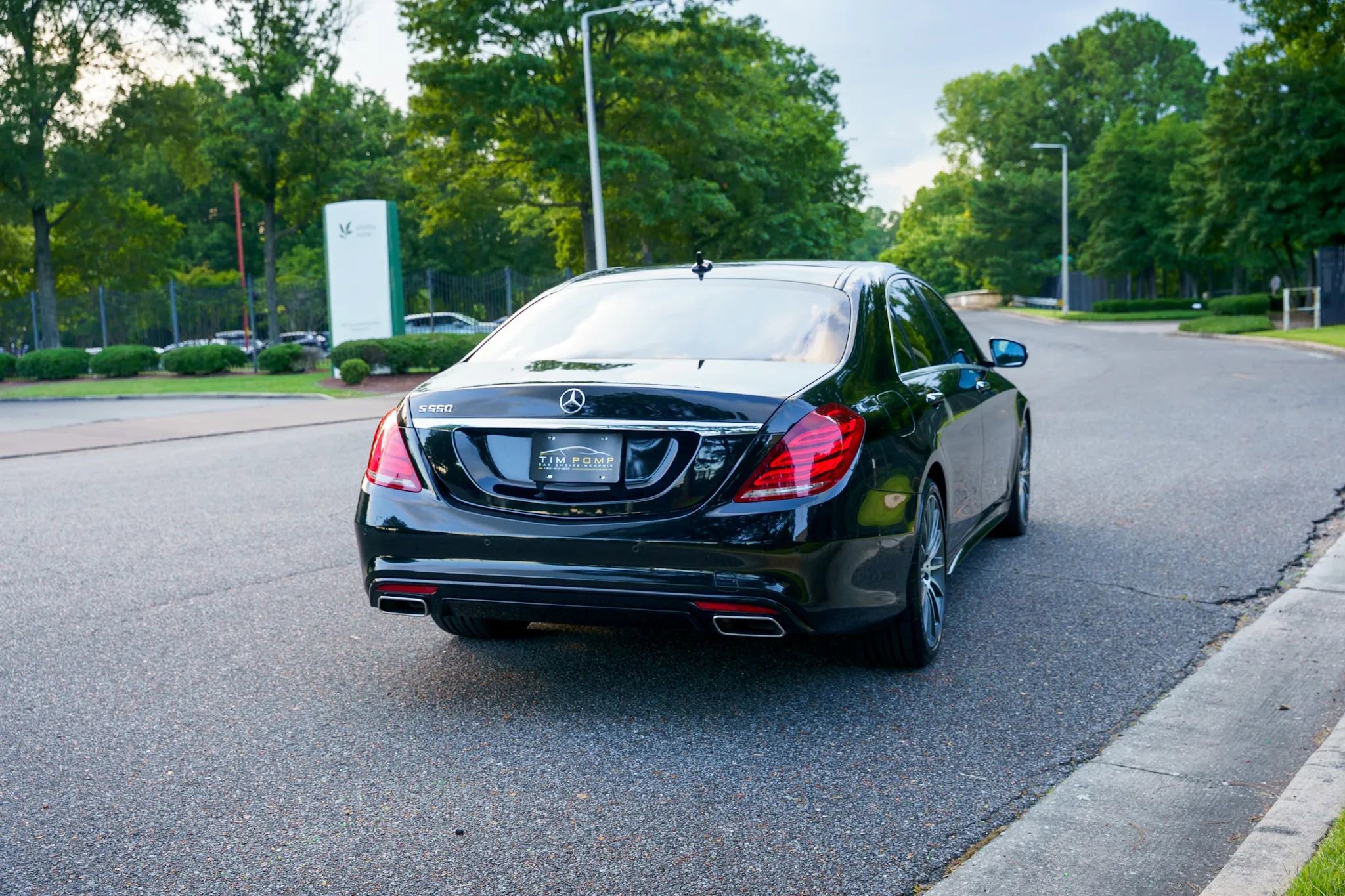 Used 2015 Mercedes-Benz S 550 Sedan image 7