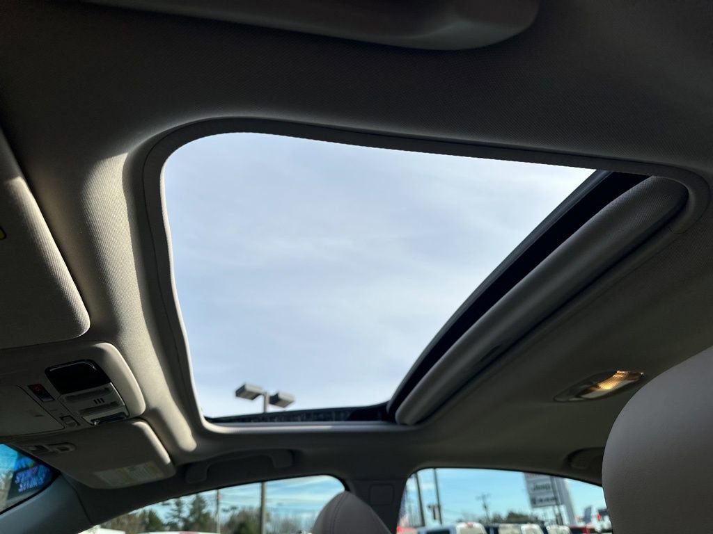 Used 2018 Subaru Legacy 2.5i Limited image 28