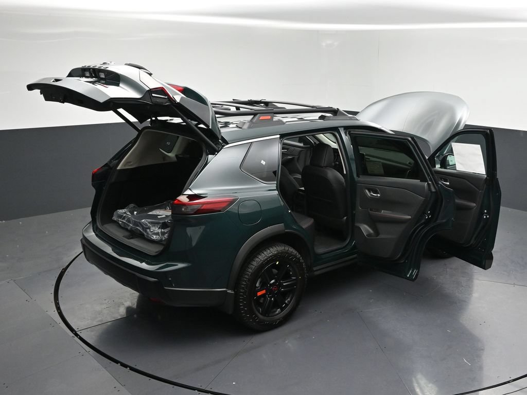 New 2026 Nissan Rogue SV w/ Rock Creek Premium Package AWD/4WD image 33