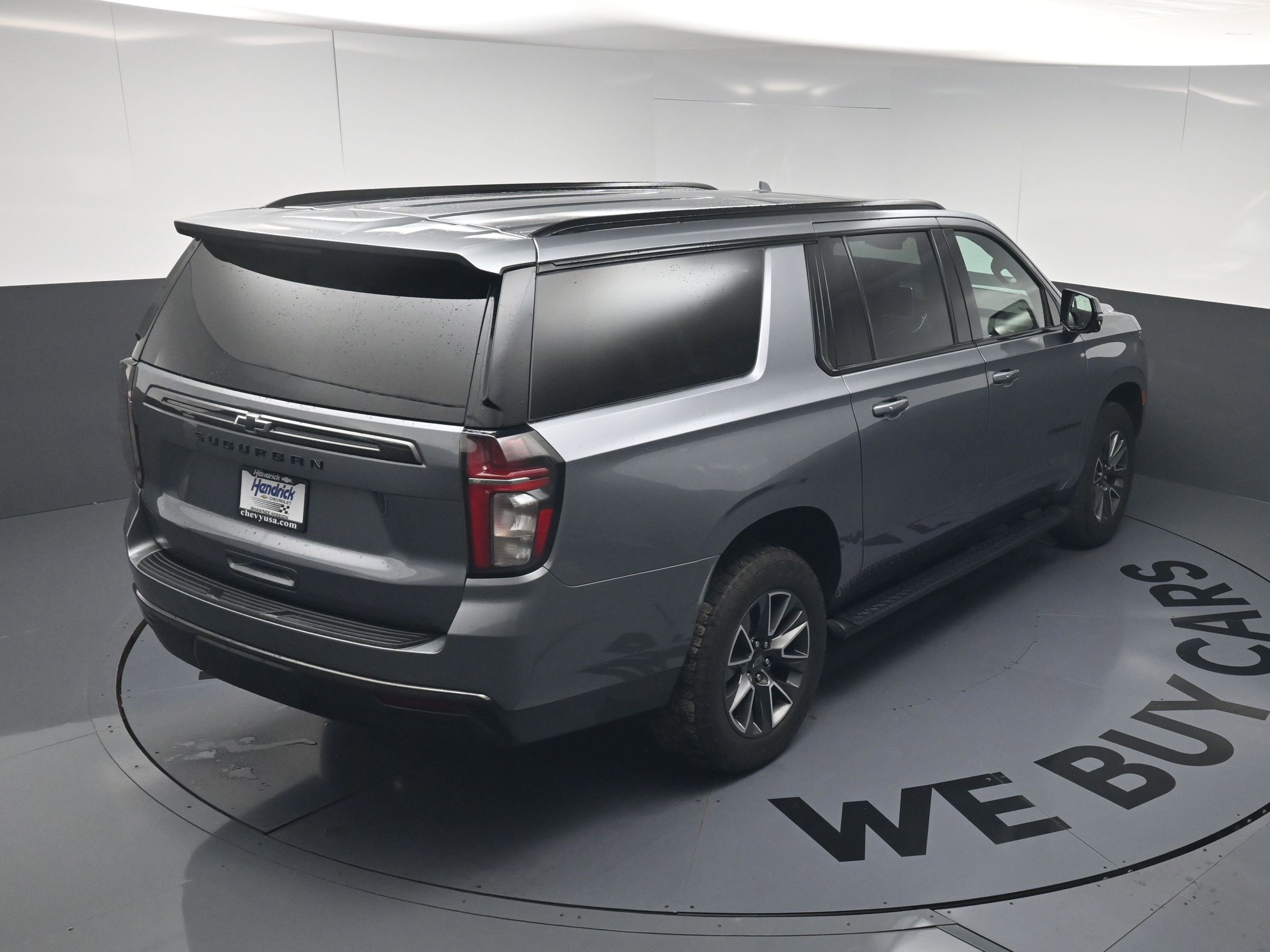 Used 2022 Chevrolet Suburban Z71 w/ Luxury Package AWD/4WD image 17