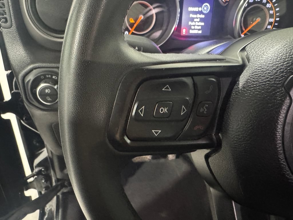 Used 2023 Jeep Gladiator Sport AWD/4WD image 6