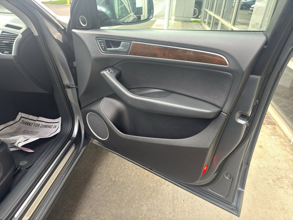 Used 2016 Audi Q5 2.0T Premium Plus w/ Technology Package image 20