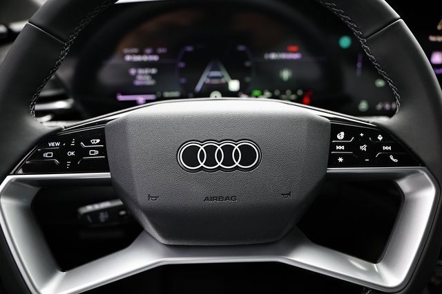 New 2025 Audi Q5 Prestige image 32