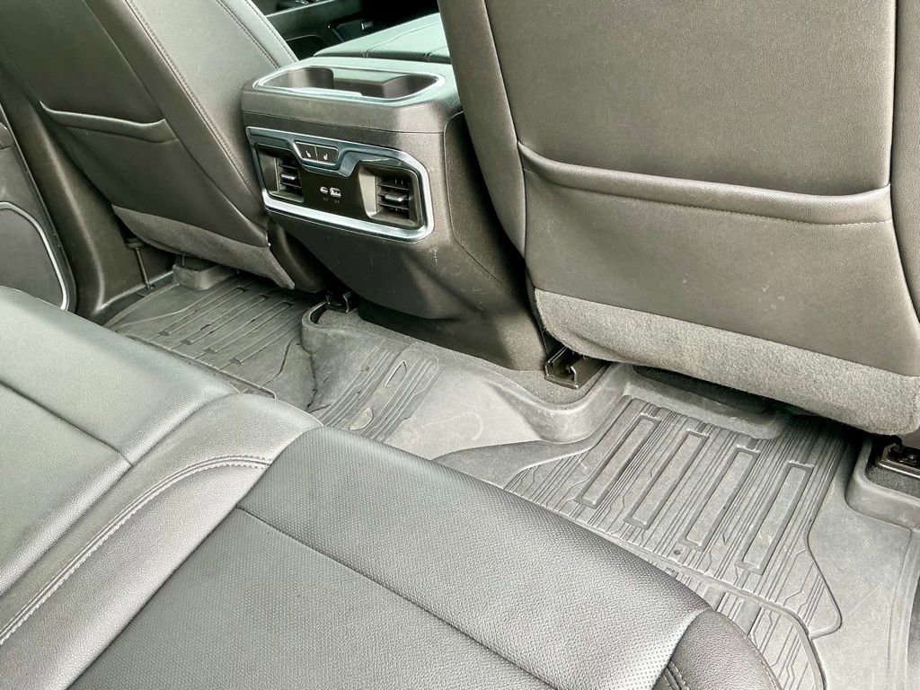 Used 2024 GMC Sierra 3500 SLT w/ SLT Premium Package image 27