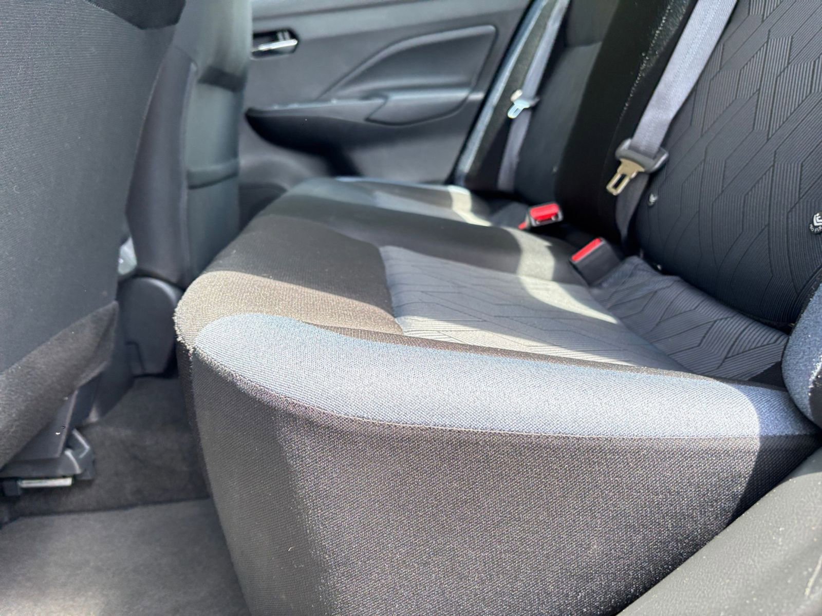 Used 2025 Nissan Versa SV image 25