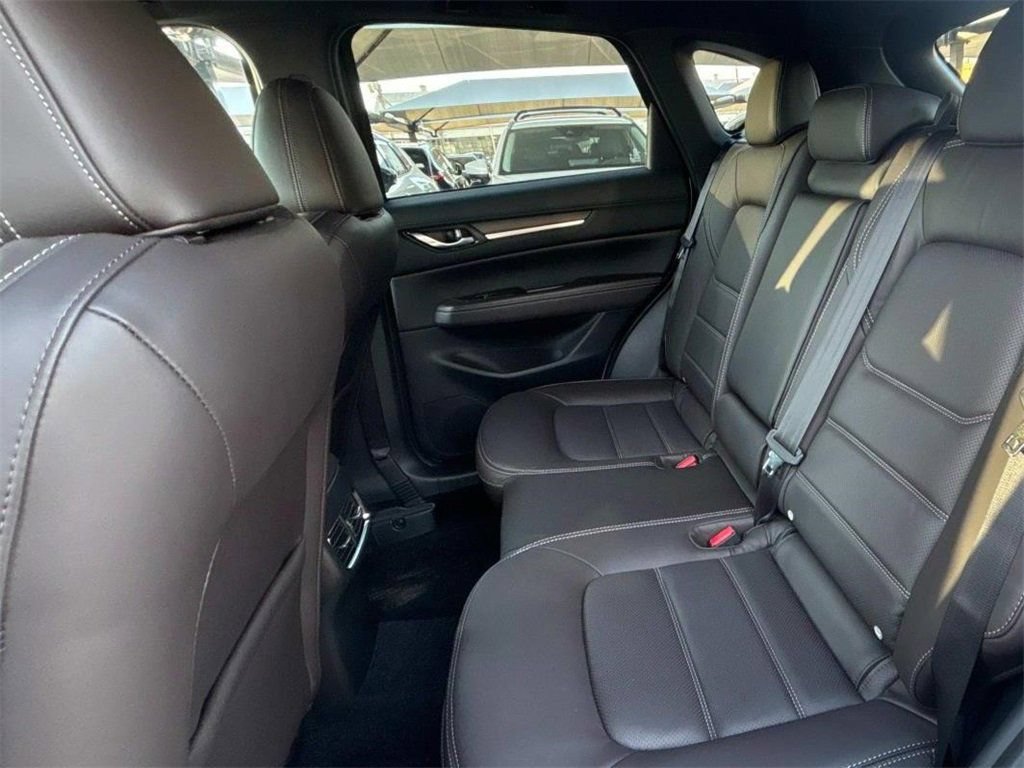 New 2025 MAZDA CX-5 Signature AWD/4WD image 22