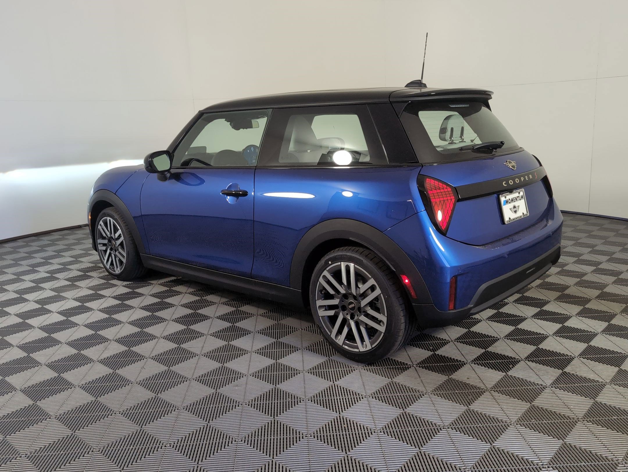 New 2026 MINI Cooper S image 3