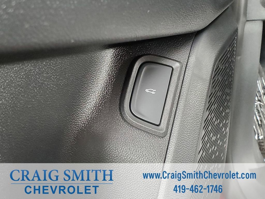 New 2026 Chevrolet Equinox LT w/ Convenience Package II image 12
