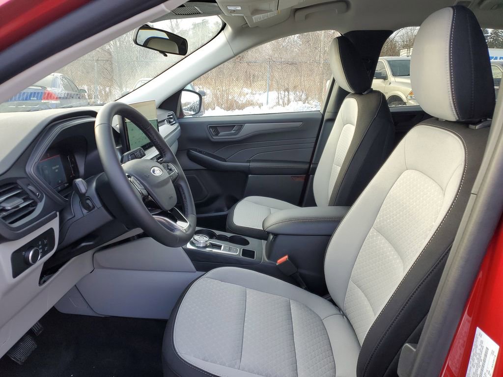 New 2026 Ford Escape Active w/ Tech Pack #1 image 8