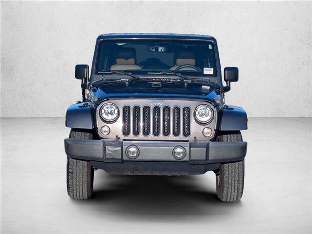 Used 2017 Jeep Wrangler Unlimited Rubicon w/ Connectivity Group AWD/4WD image 2