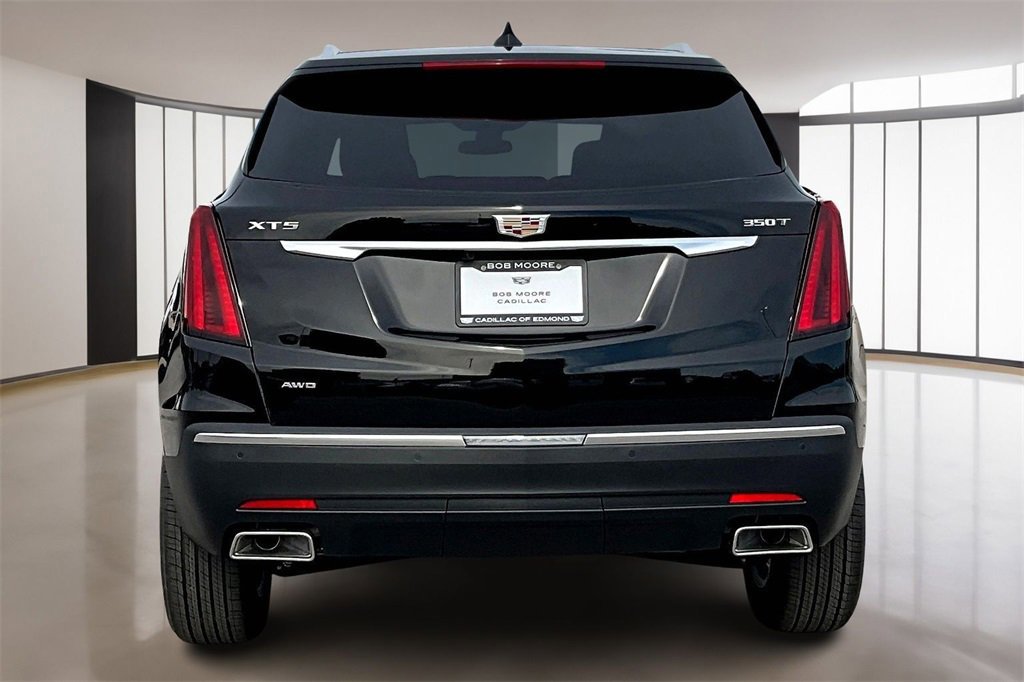 New 2026 Cadillac XT5 Luxury w/ LPO, Floor Liner Package image 4