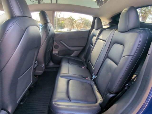Used 2020 Tesla Model Y Long Range image 16