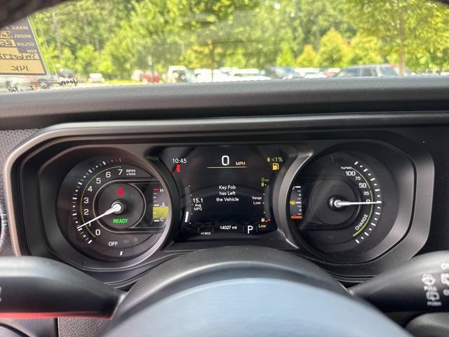 Certified 2025 Jeep Wrangler Unlimited Rubicon 4xe w/ Convenience Group AWD/4WD image 26