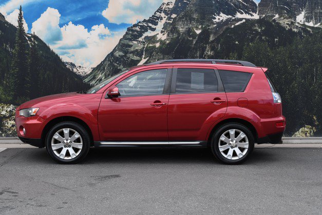 Used 2012 Mitsubishi Outlander SE AWD/4WD image 7