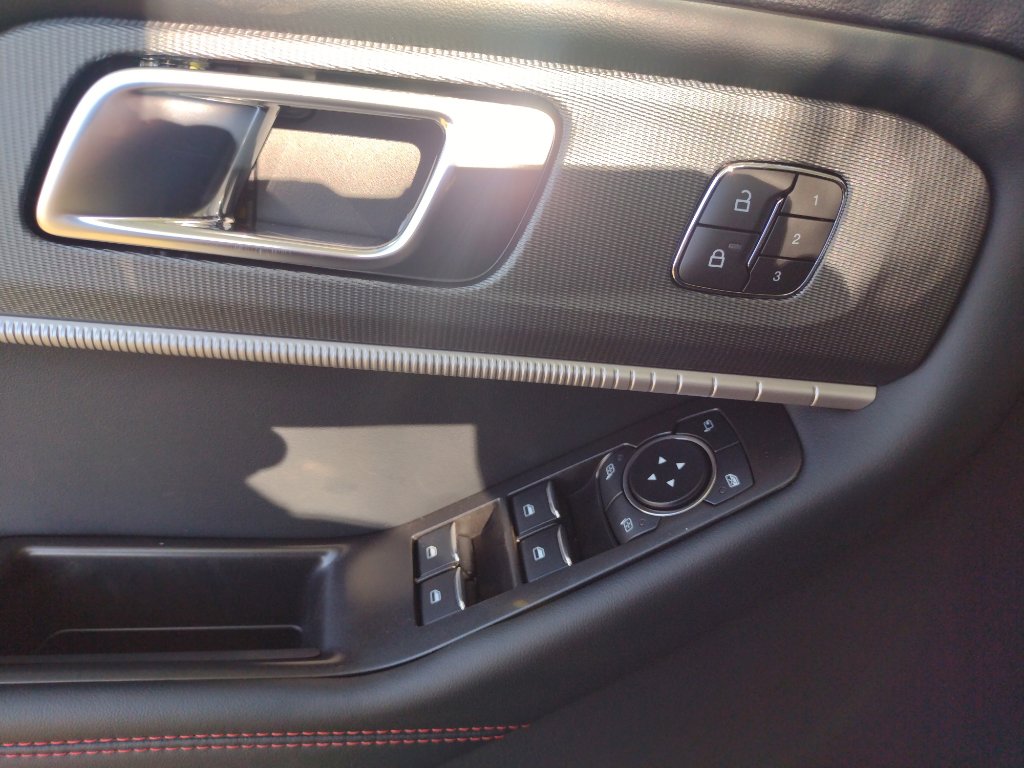 New 2025 Ford Explorer ST-Line image 21