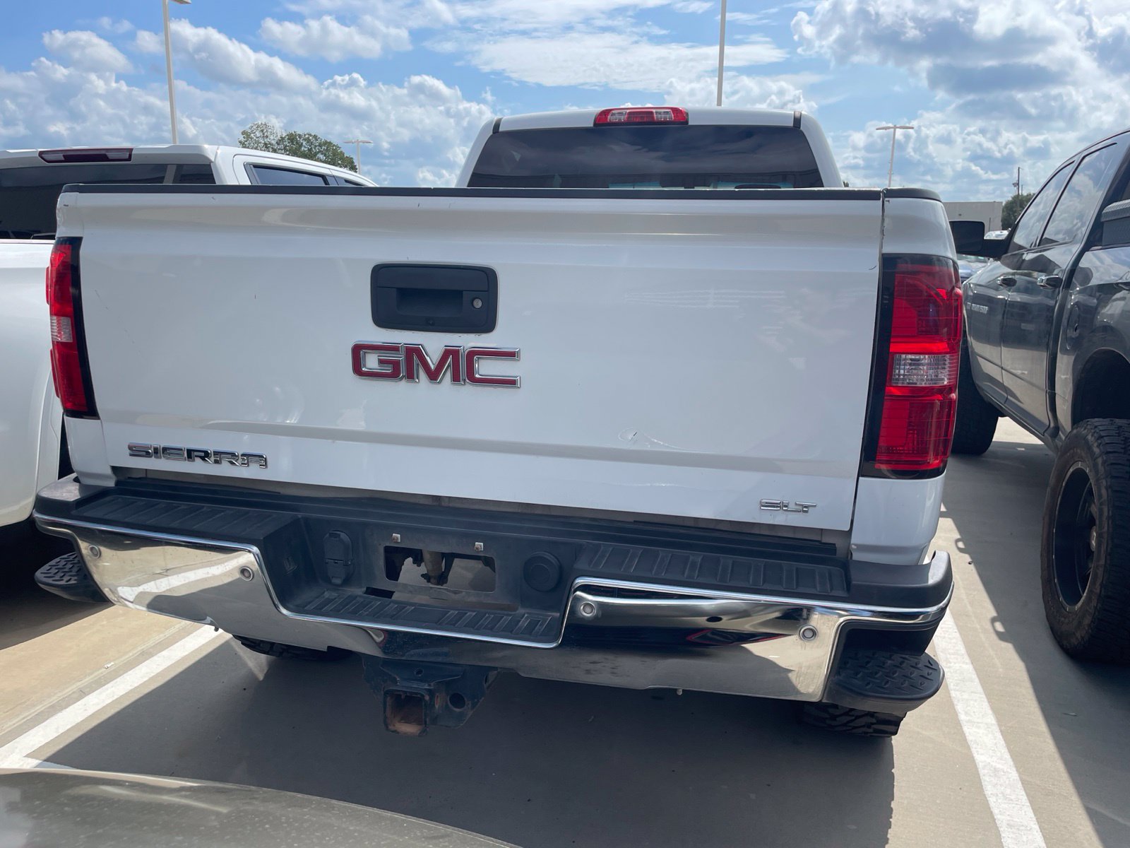Used 2019 GMC Sierra 3500 SLT w/ Duramax Plus Package AWD/4WD image 5