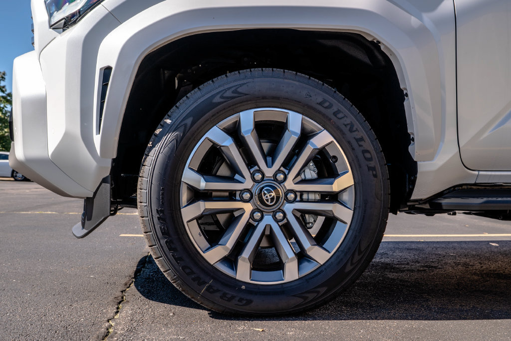 New 2026 Toyota 4Runner Limited AWD/4WD image 10
