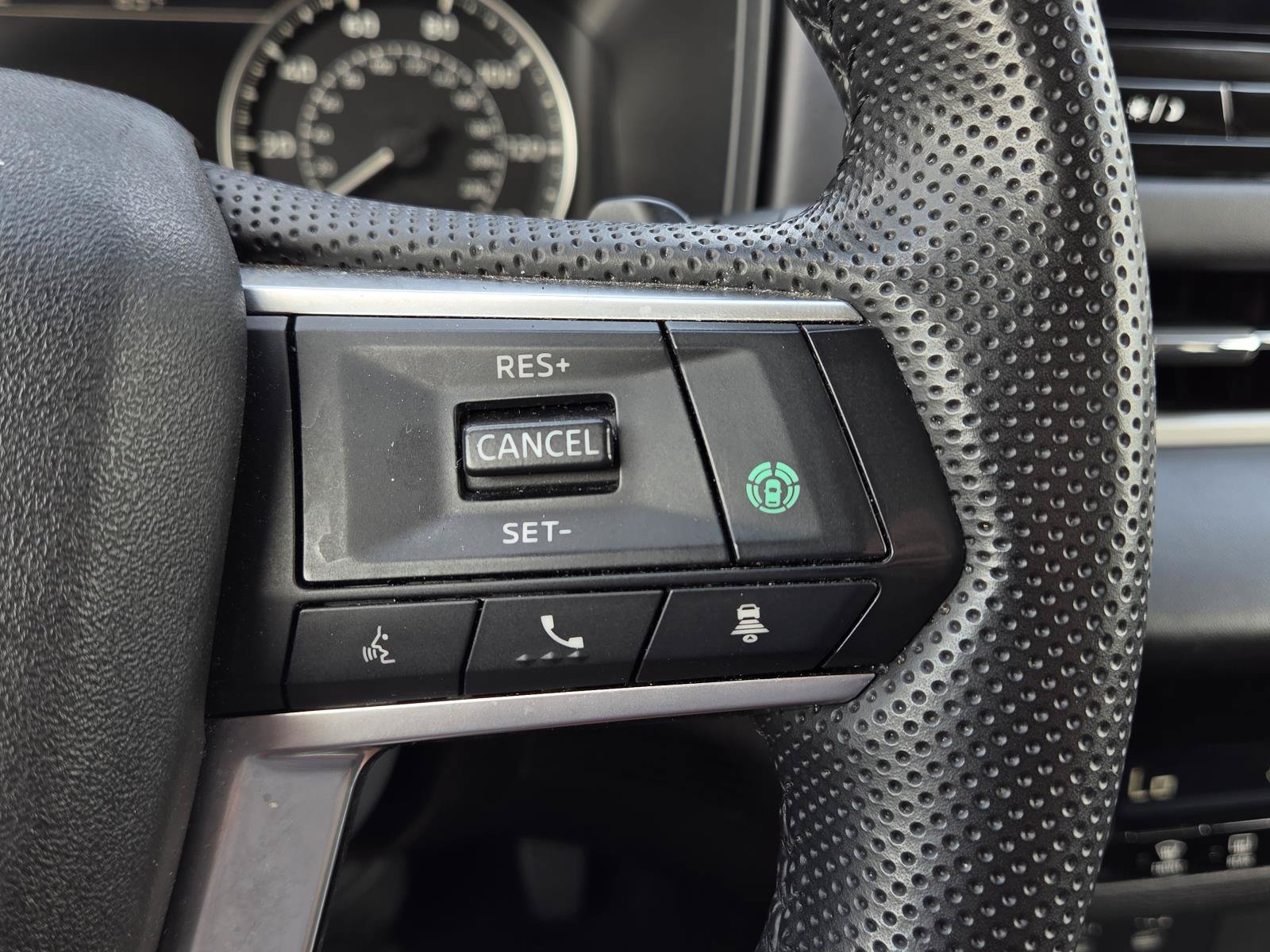 Used 2025 Mitsubishi Outlander SE AWD/4WD image 21