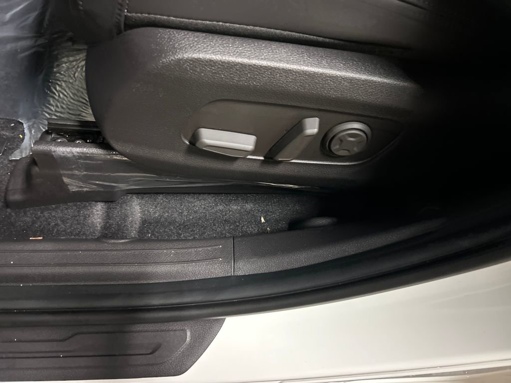 New 2026 Kia Carnival image 32