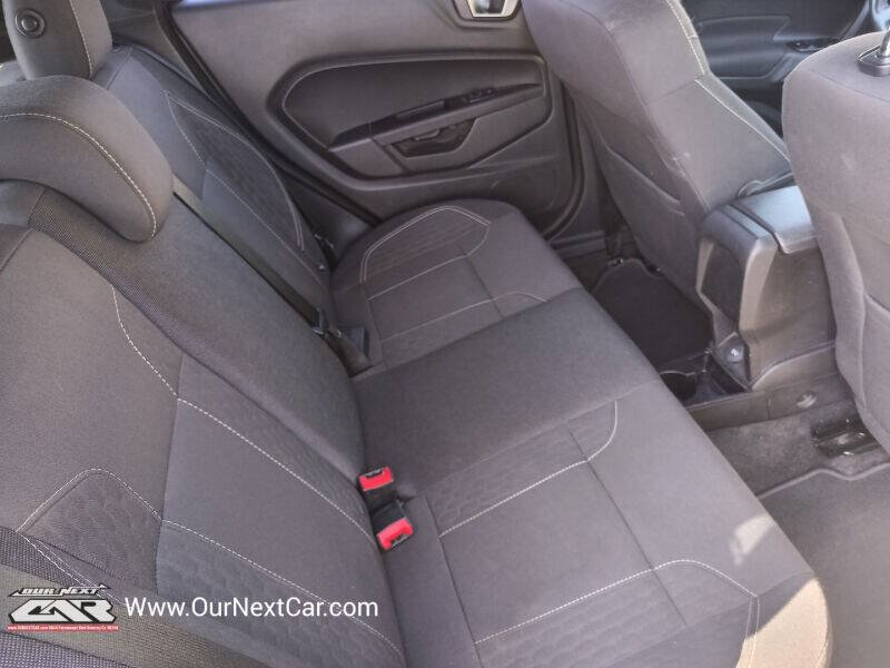 Used 2016 Ford Fiesta ST FWD image 5