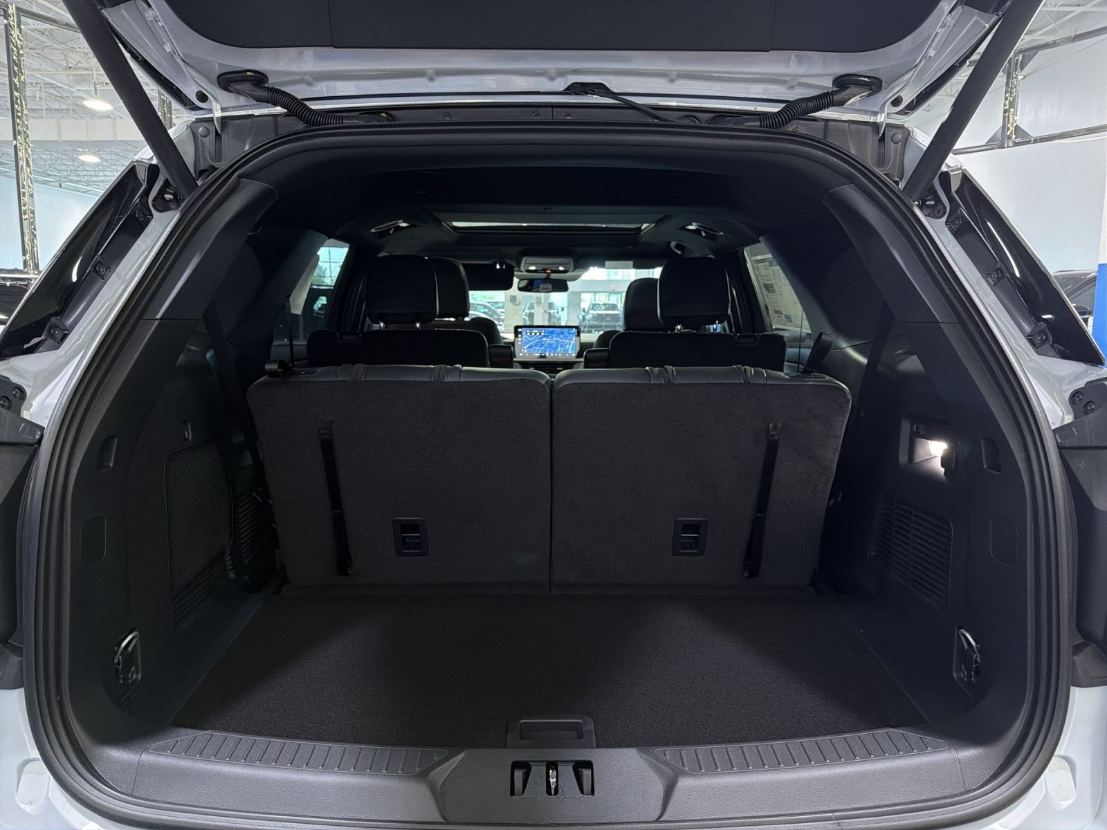 New 2026 Ford Explorer ST-Line w/ ST-Line Street Pack AWD/4WD image 33