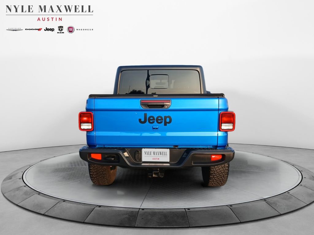 Used 2023 Jeep Gladiator Sport AWD/4WD image 15