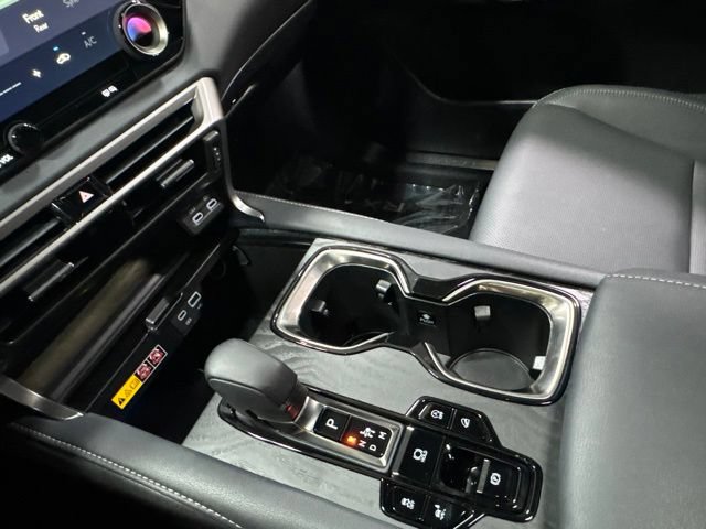 Used 2025 Lexus RX 350 Premium w/ Accessory Package AWD/4WD image 22