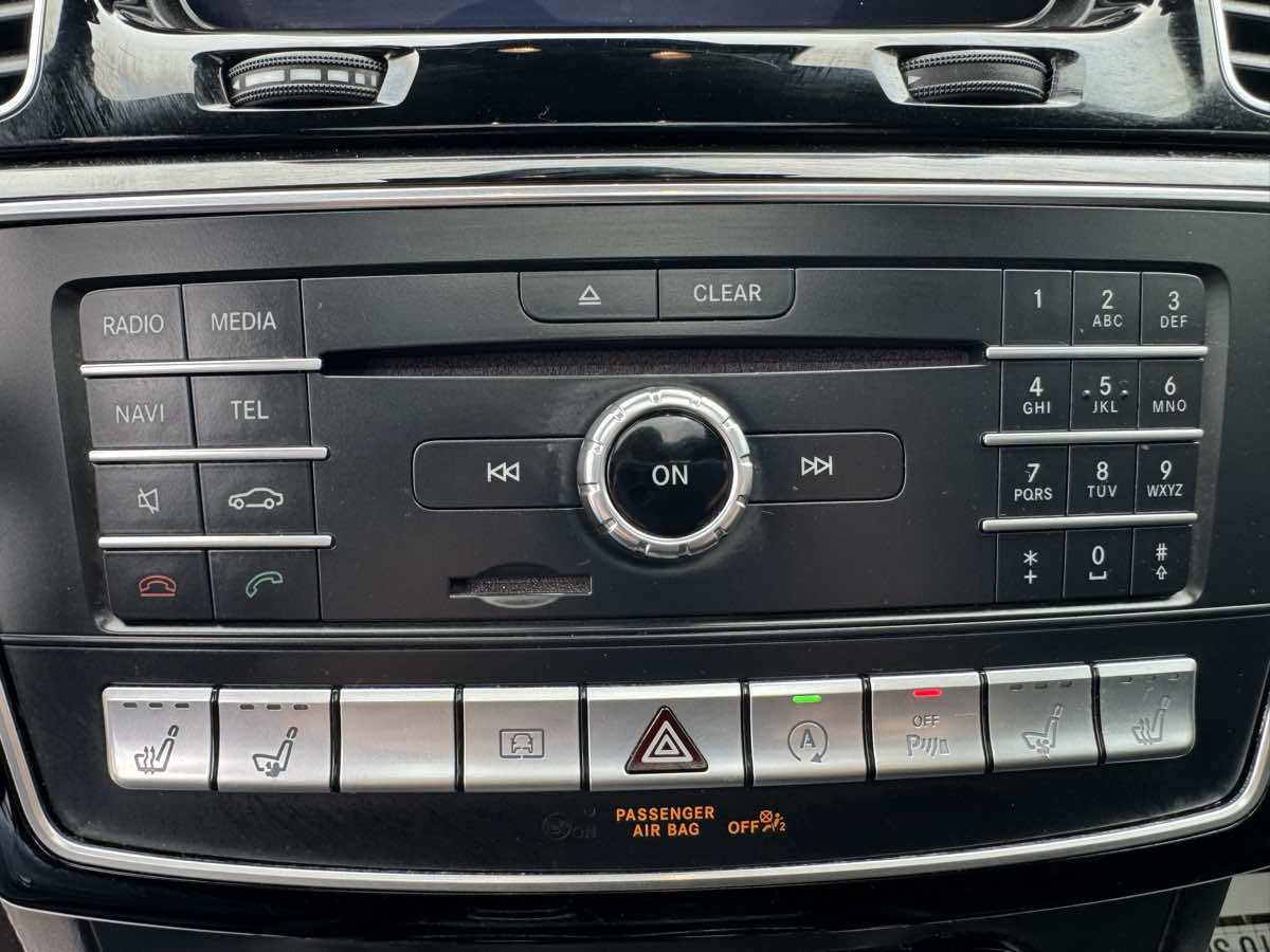 Used 2019 Mercedes-Benz GLS 63 AMG 4MATIC w/ AMG Night Styling Package image 18