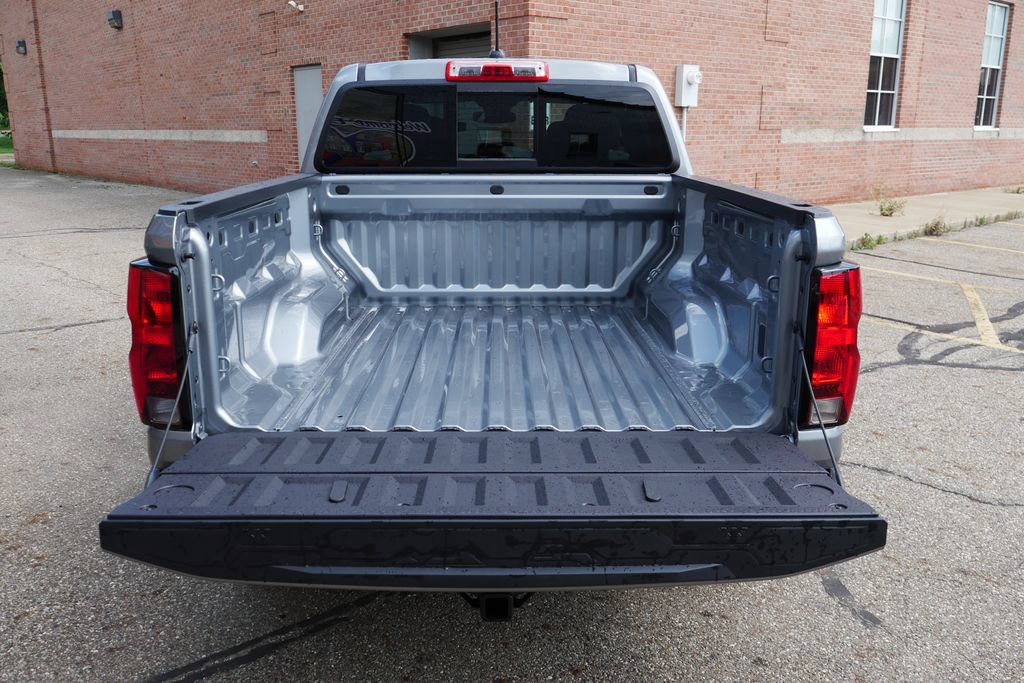 New 2026 Chevrolet Colorado W/T w/ WT Custom Package AWD/4WD image 7