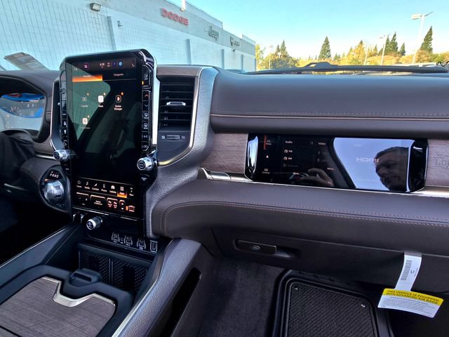 New 2026 RAM 1500 Limited AWD/4WD image 16