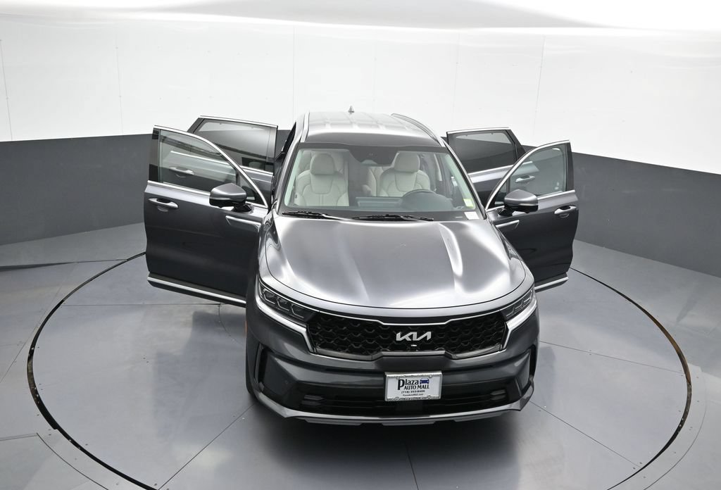 Certified 2023 Kia Sorento SX Prestige AWD/4WD image 48