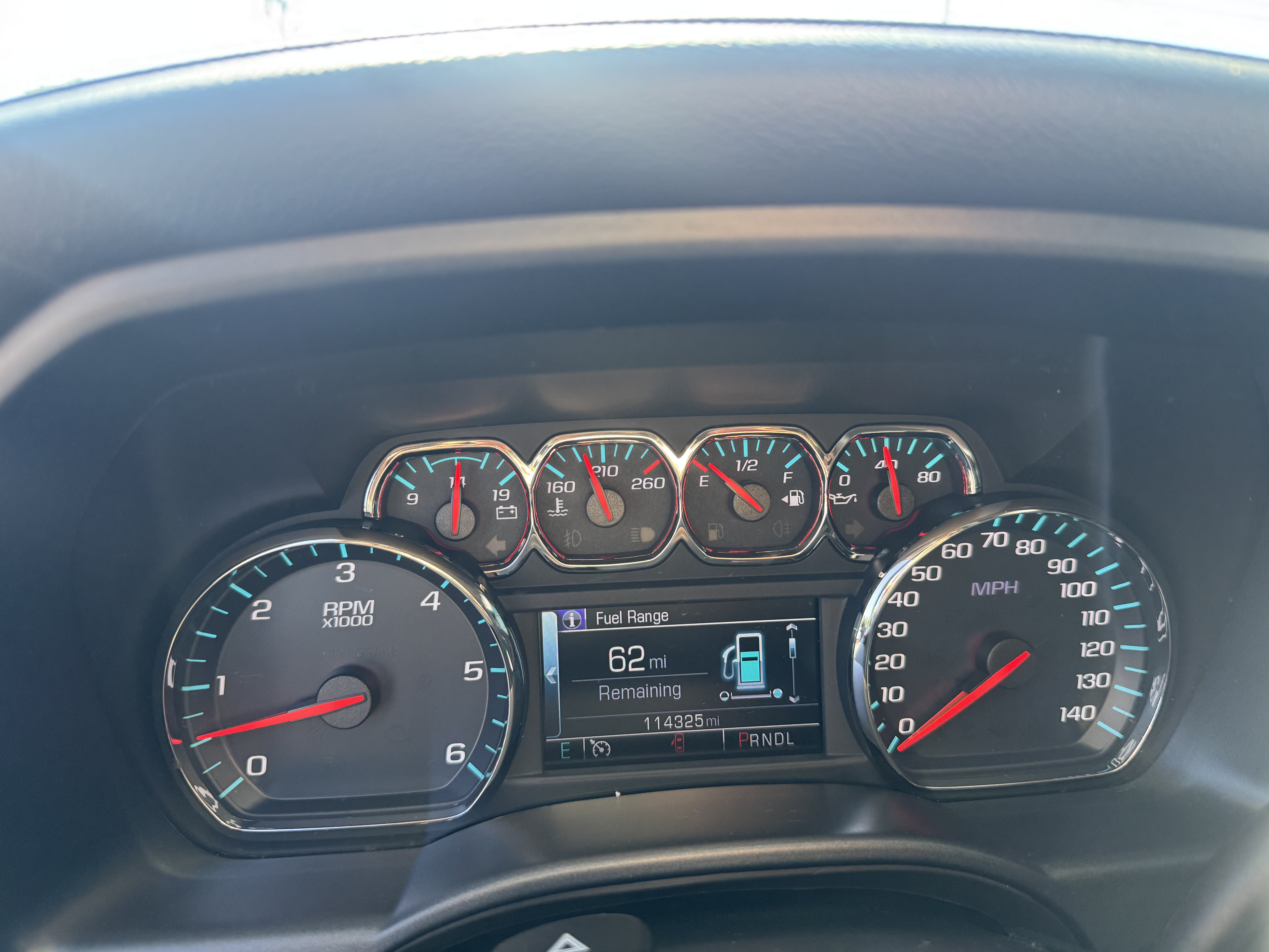 Used 2018 GMC Sierra 1500 SLT AWD/4WD image 9