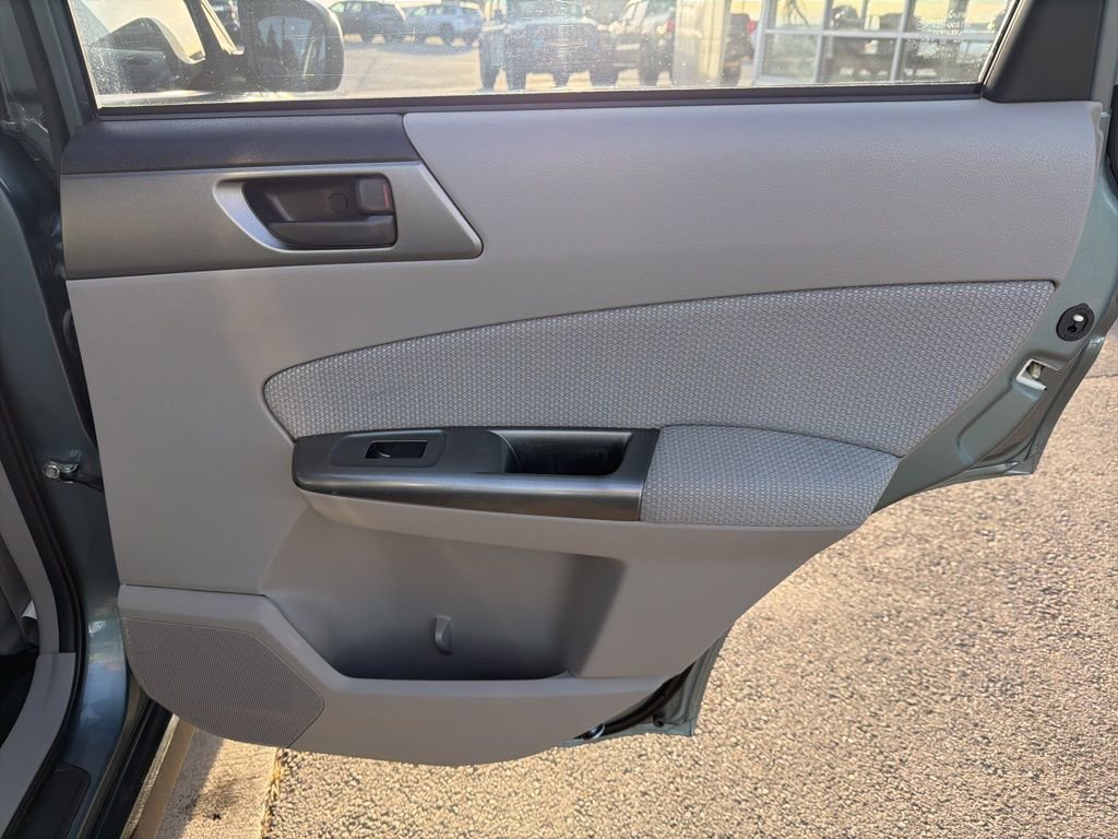 Used 2011 Subaru Forester 2.5X w/ Alloy Wheel Value Pkg image 27