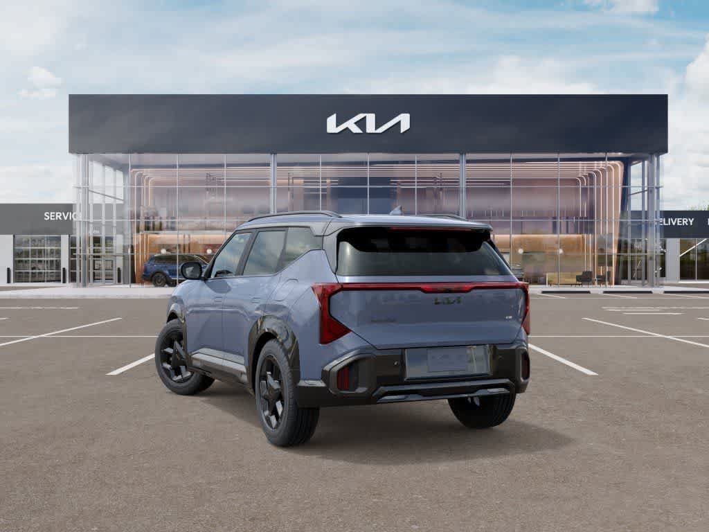 New 2027 Kia Seltos X-Line S w/ X-Line S Premium Package AWD/4WD image 4