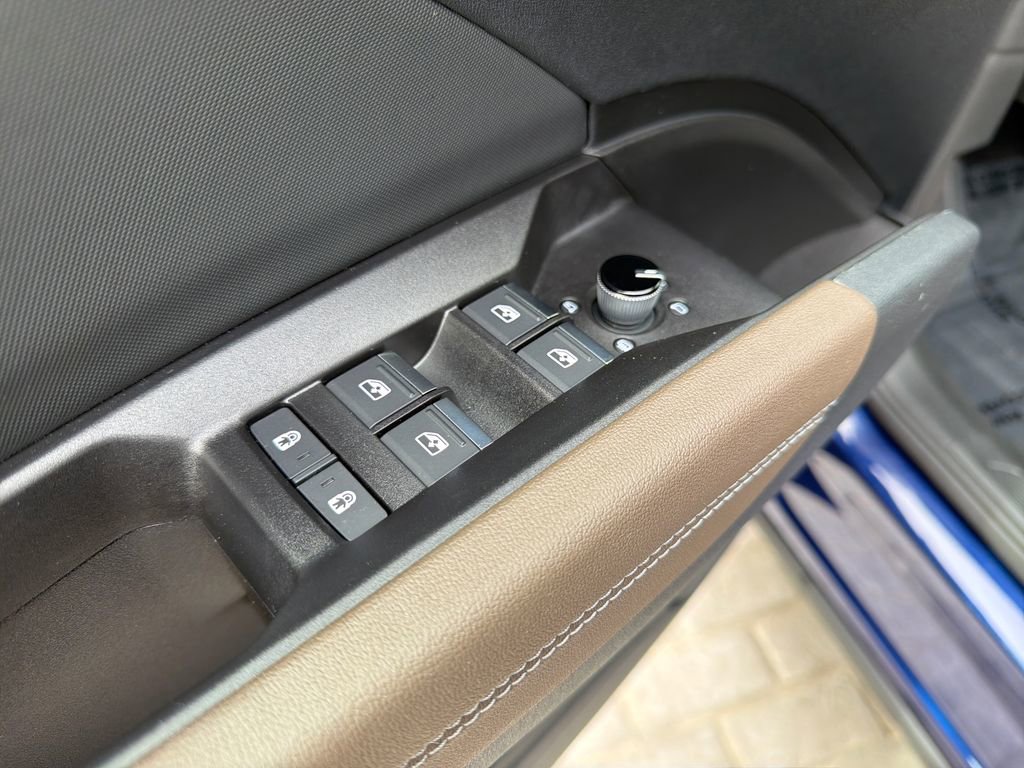 Used 2024 Audi Q4 e-tron Premium Plus w/ Premium Plus image 11