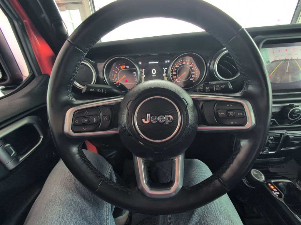 Used 2023 Jeep Wrangler Unlimited Sahara AWD/4WD image 33