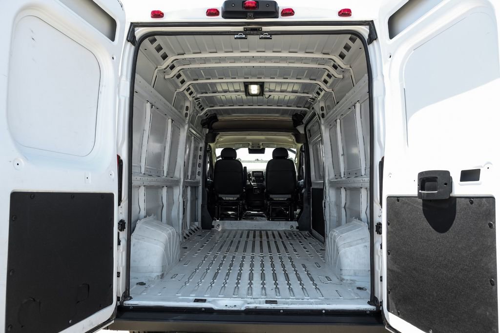 Used 2025 RAM ProMaster 2500 w/ Convenience Group FWD image 47