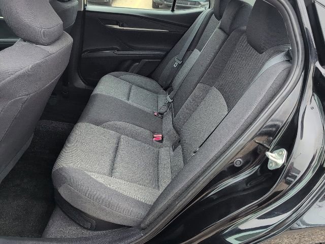 Used 2025 Toyota Camry LE FWD image 13