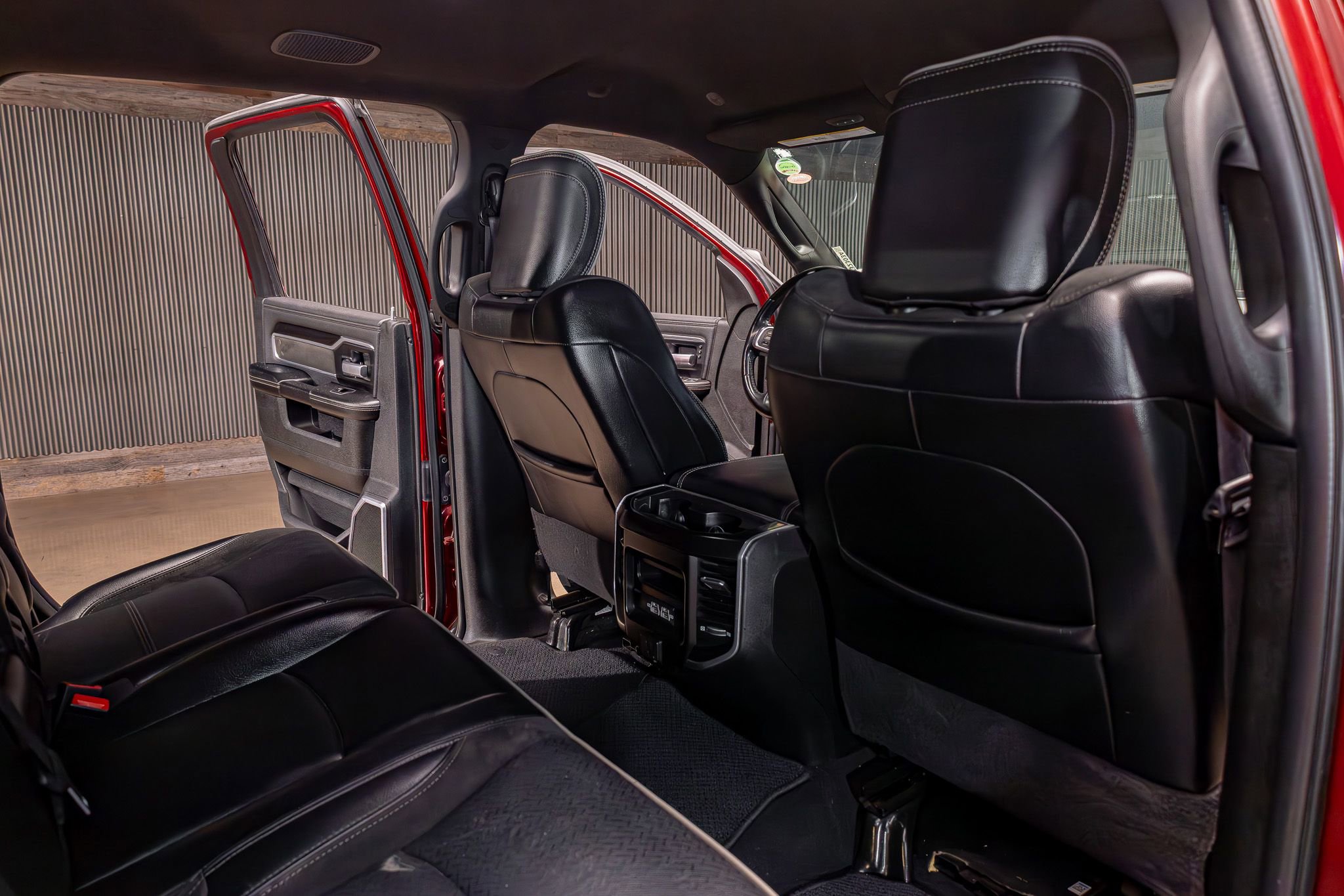 Used 2021 RAM 2500 Laramie w/ Night Edition AWD/4WD image 25