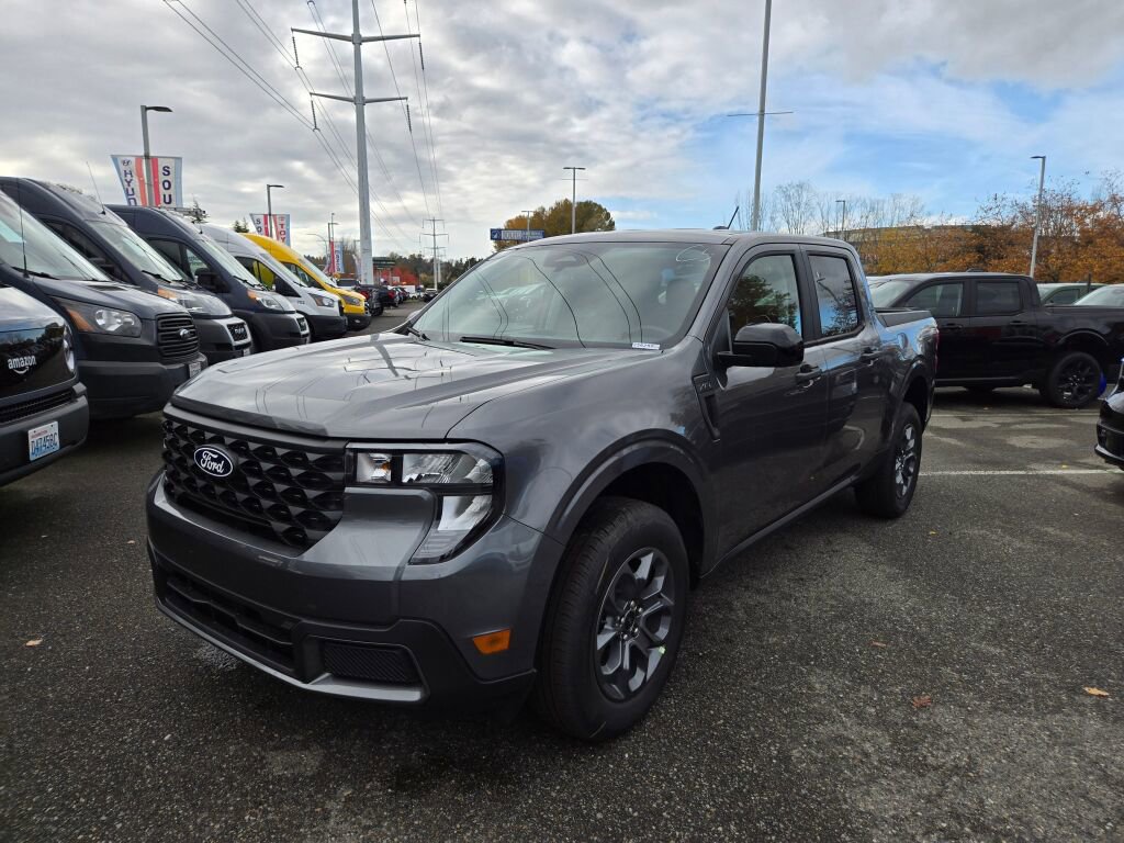 New 2025 Ford Maverick XLT w/ XLT Luxury Package