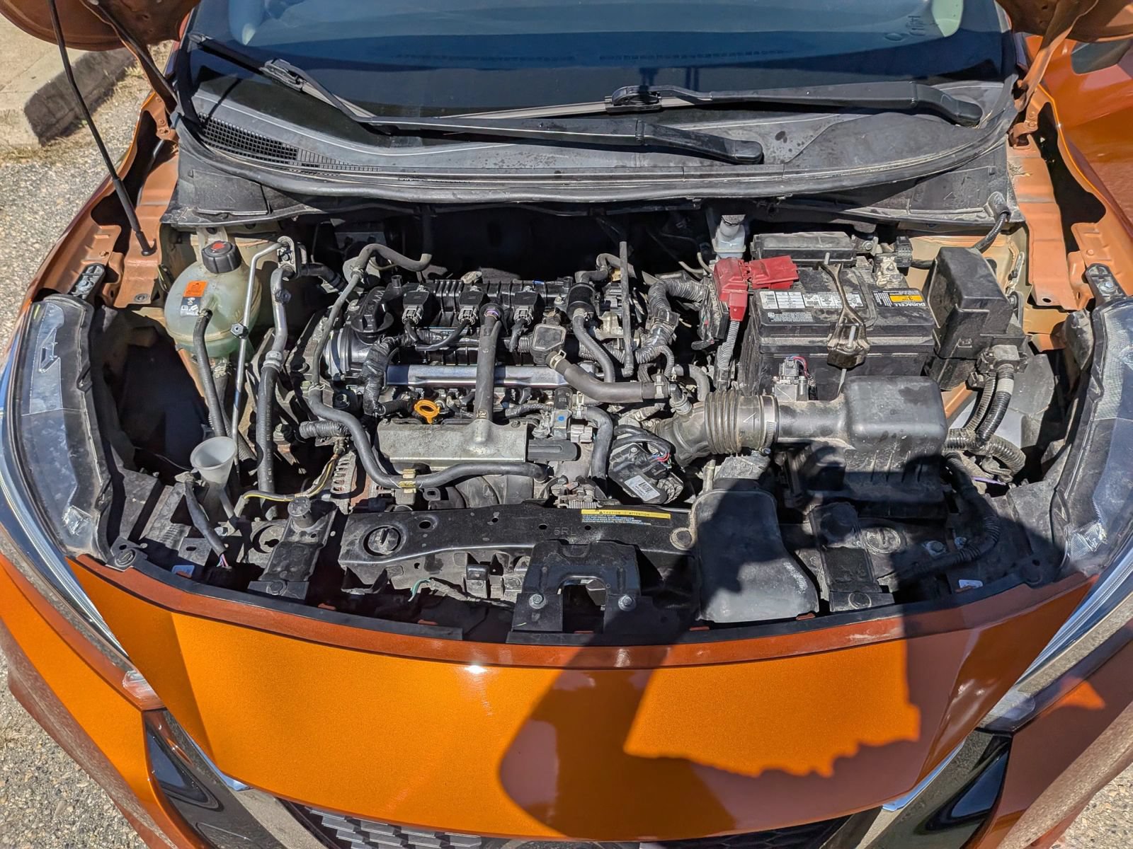 Used 2021 Nissan Versa SR w/ Convenience Package FWD image 19