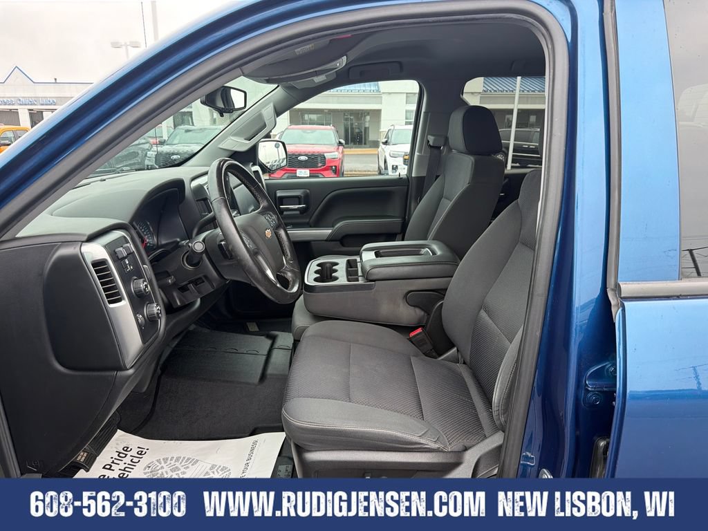 Used 2018 Chevrolet Silverado 1500 LT w/ All Star Edition AWD/4WD image 9