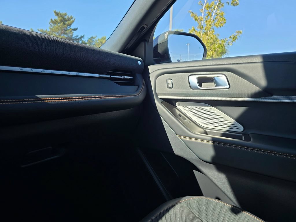 New 2026 Ford Explorer Tremor w/ Tremor Ultimate Package AWD/4WD image 28