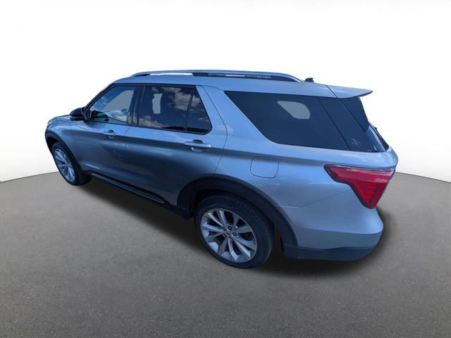 Used 2024 Ford Explorer Platinum w/ Technology Package AWD/4WD image 2